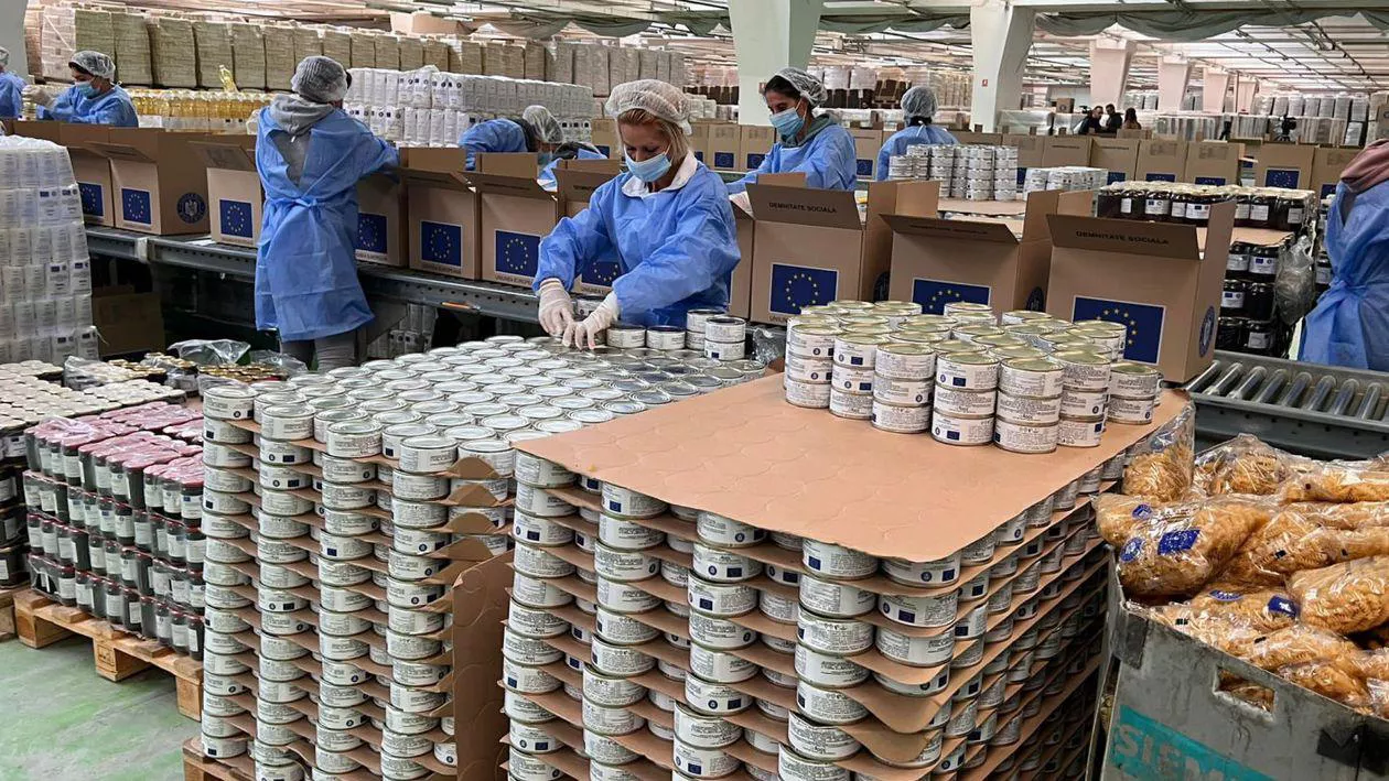 Pachetele cu produse alimentare care cântăresc 24 de kilograme vor ajunge la români înainte de Paşte