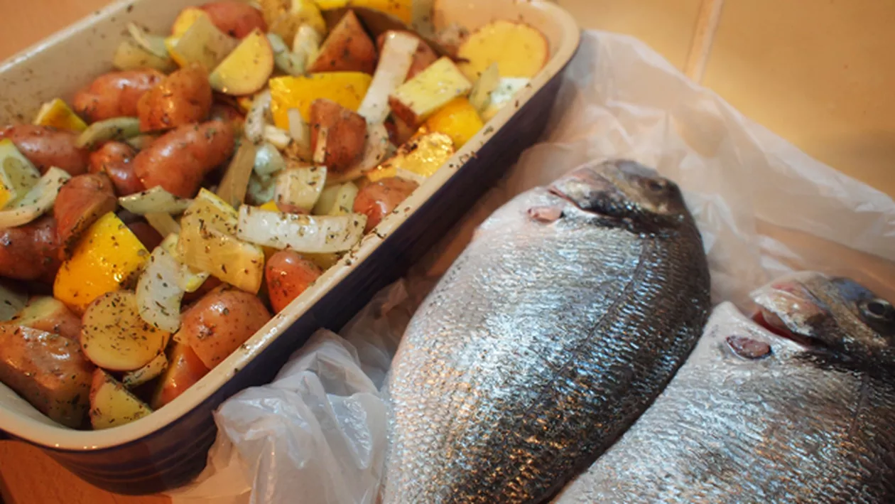 Ce trebuie să știe românii care cumpără pește pentru masa de Buna Vestire. Este unul dintre cele mai perisabile alimente