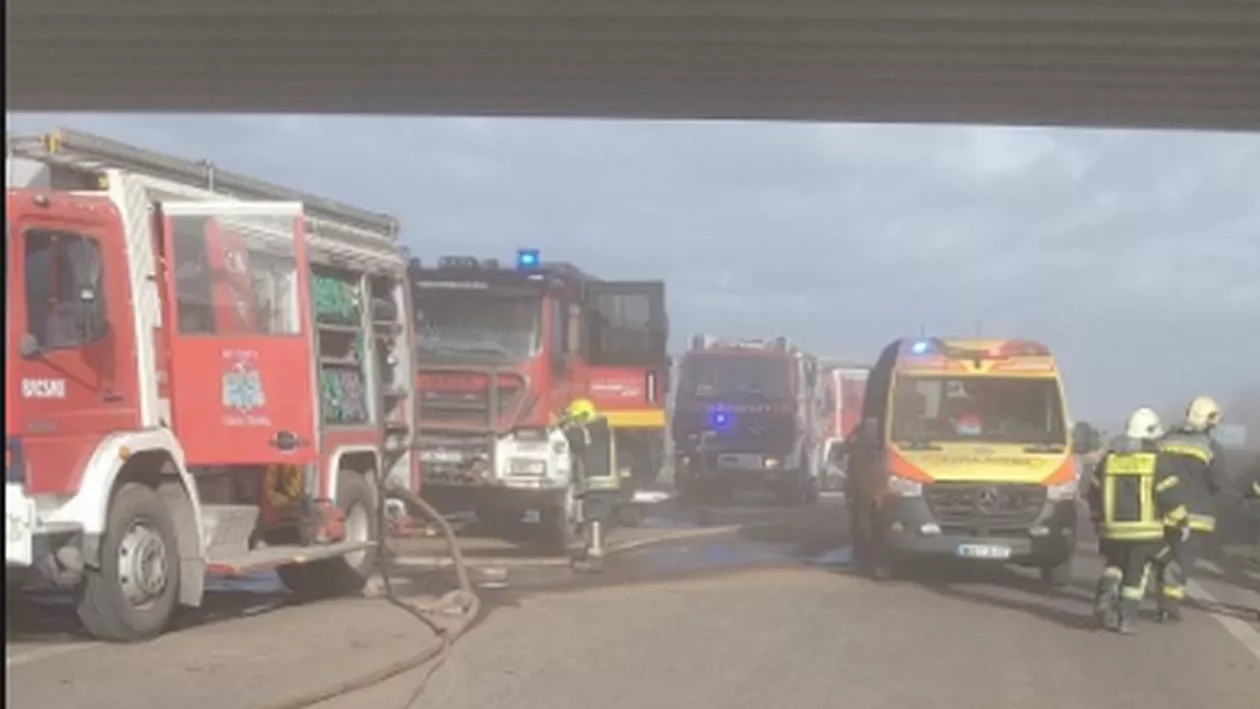 MAE: Cinci români au fost implicați în accidentul în lanț din Ungaria. Doi au fost spitalizaţi