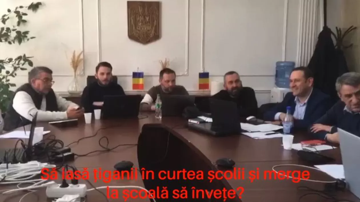 Derapaje rasiste la Sânpetru. PNL-iștii din Consiliul Local, aluzii la o comunitate de romi: „Acolo e un negru”, „Sunt indieni!” (VIDEO)