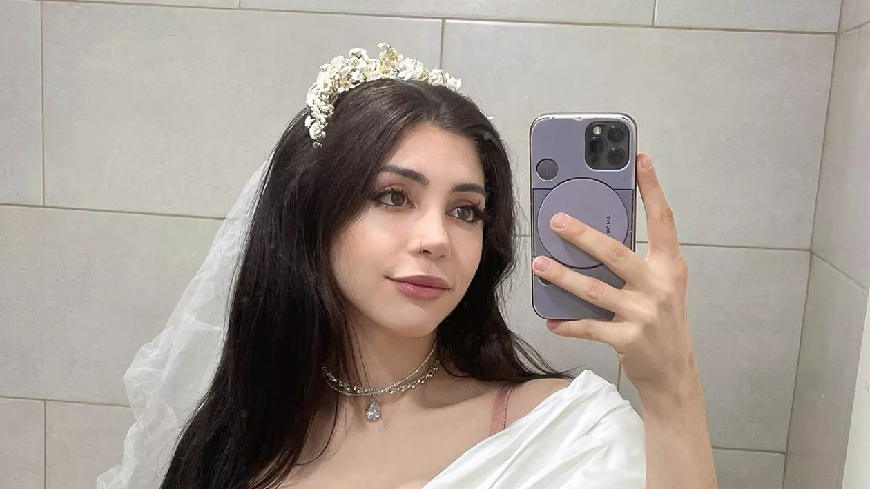 S-a căsătorit cu ea însăși, iar apoi a anunțat divorțul după doar câteva ore: „Sunt insuportabilă!”