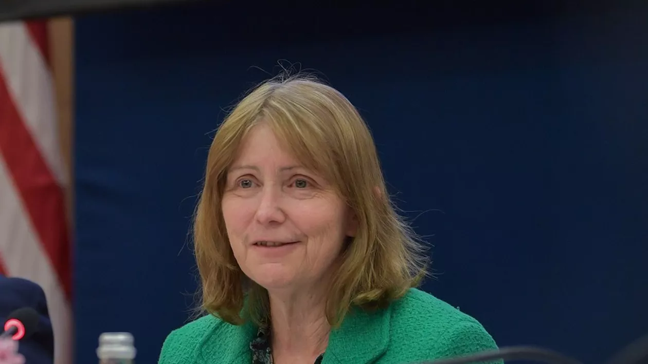 Ambasadoarea Kathleen Kavalec: Avioanele F-35 vor oferi României capabilităţi de apărare aeriană de neegalat