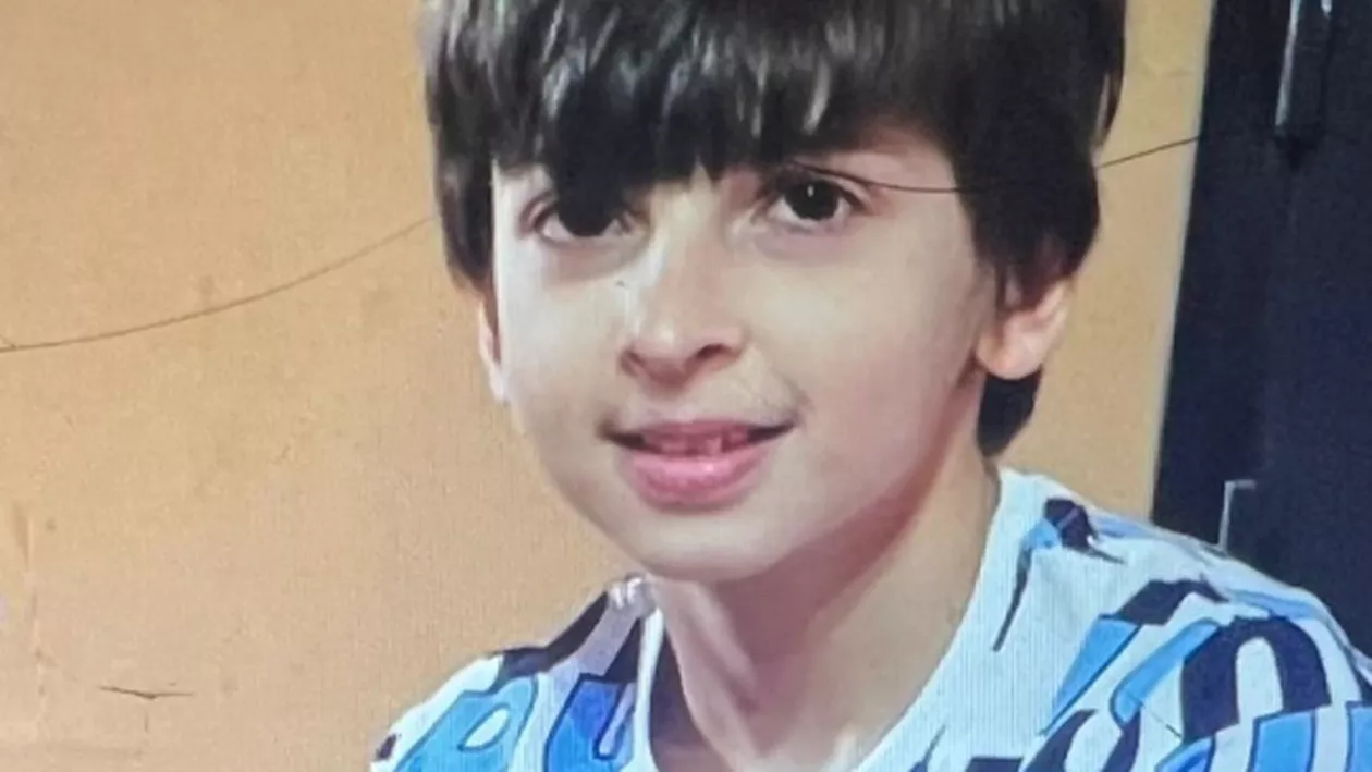 Băiețel din Mureș, dat dispărut. A plecat de acasă și nu s-a mai întors