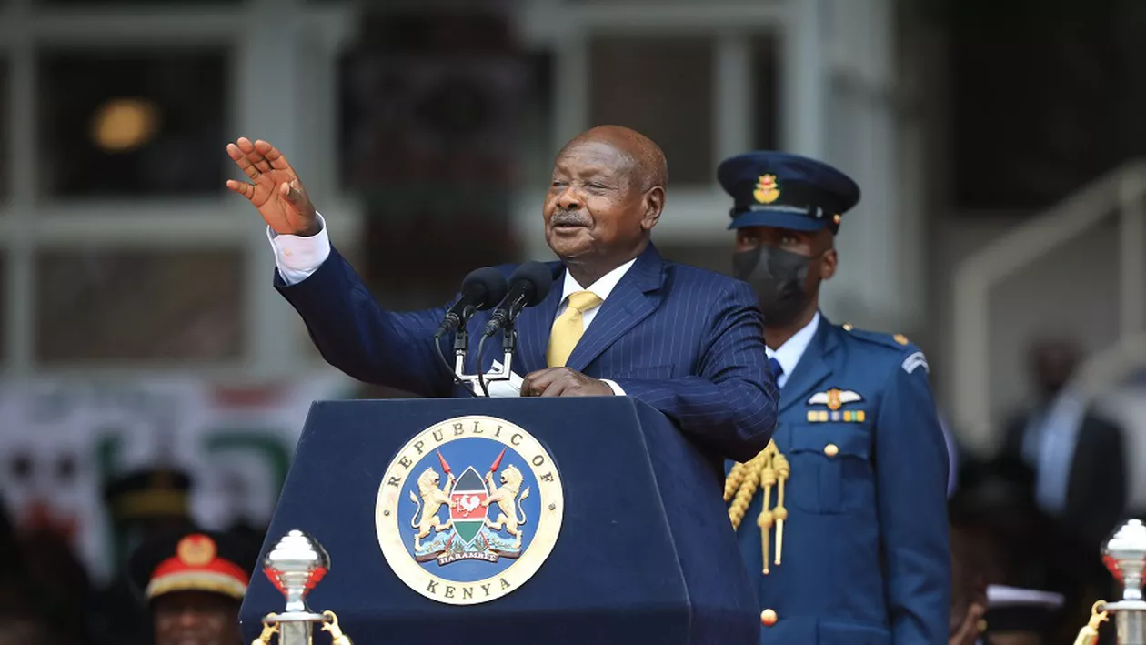 Președintele Ugandei cere Africii „să salveze lumea de homosexualitate”