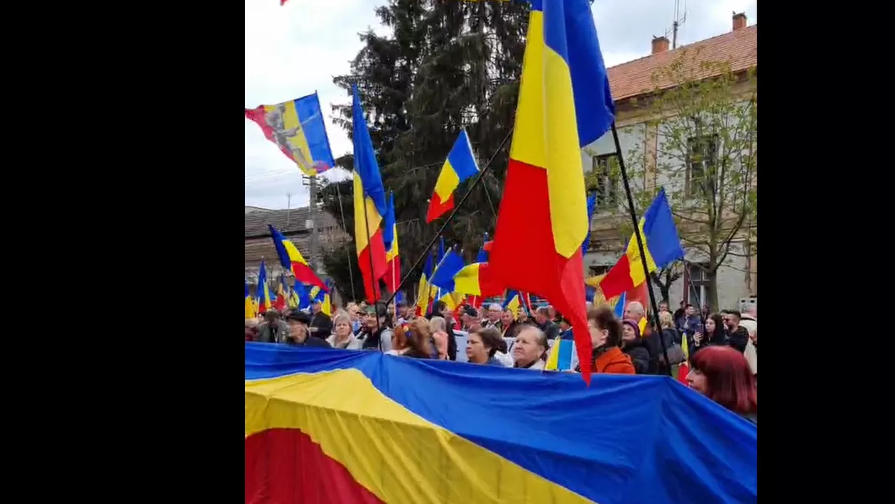 Primarul din Carei, după huiduirea președintei Ungariei: „Un grup de scandalagii care nu poate fi identificat cu poporul român” (VIDEO)