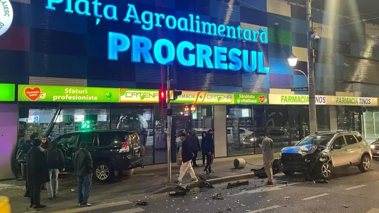 Accident în Capitală: O mașină a intrat prin geam într-o farmacie