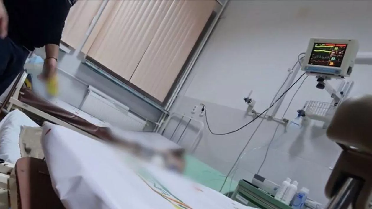 Pacienta de 240 de kg refuzată la internare din cauza greutății a fost transferată la Botoșani: „Cerem ajutor tuturor” / Medicul este cercetat disciplinar