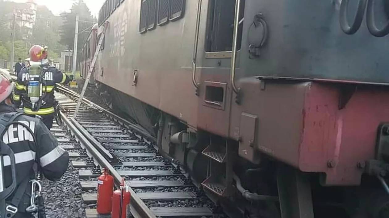 Dâmbovița: Incendiu izbucnit în această dimineață la locomotiva unui tren de marfă / Pompierii intervin pentru stingerea flăcărilor