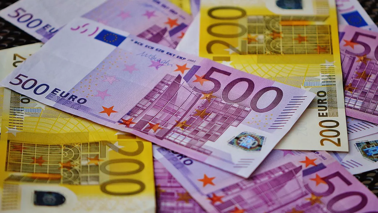 Miliardarii cer liderilor de la Davos să li se taxeze averile. „Impozitaţi bogăţia extremă”