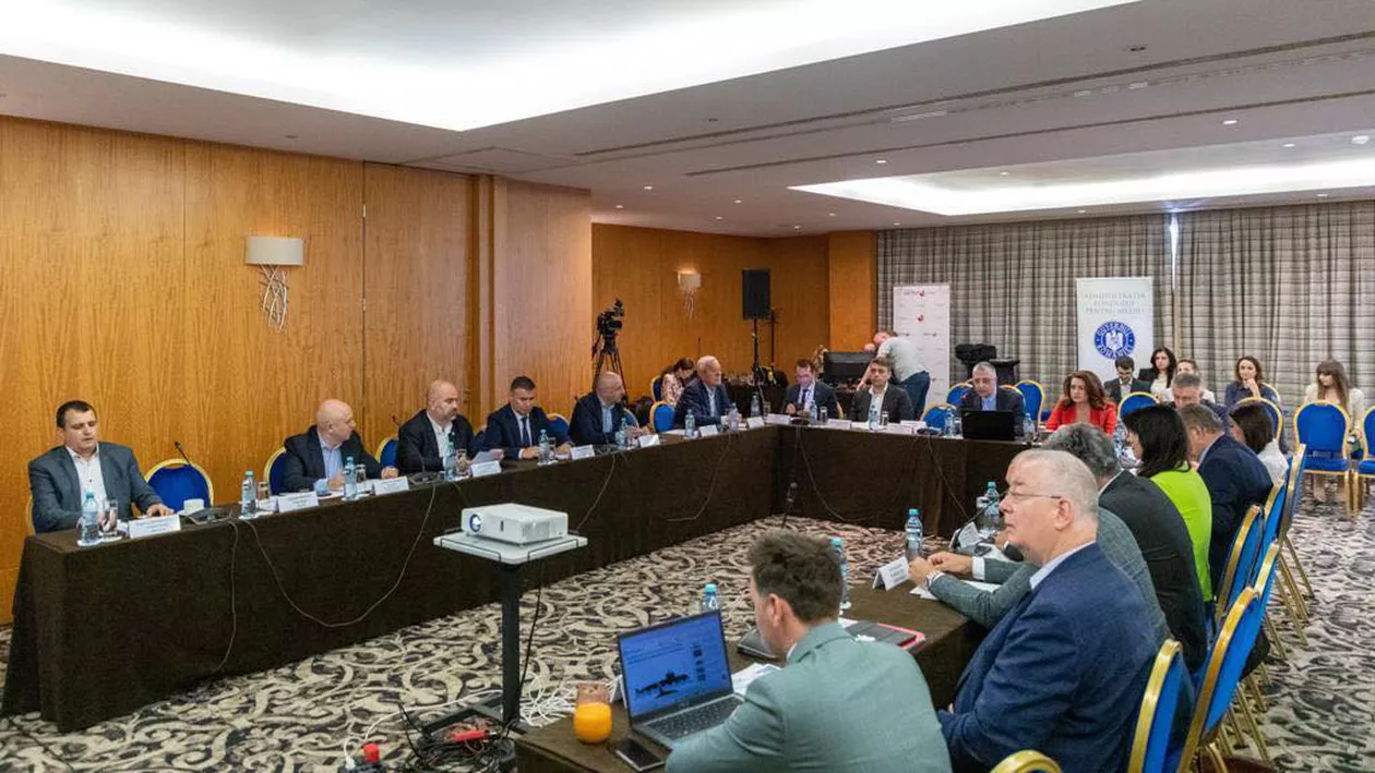 CJ Ilfov, conferință despre „soluțiile momentului la criza deșeurilor”. Proiecte și programe ale instituției pe zona mediului înconjurător