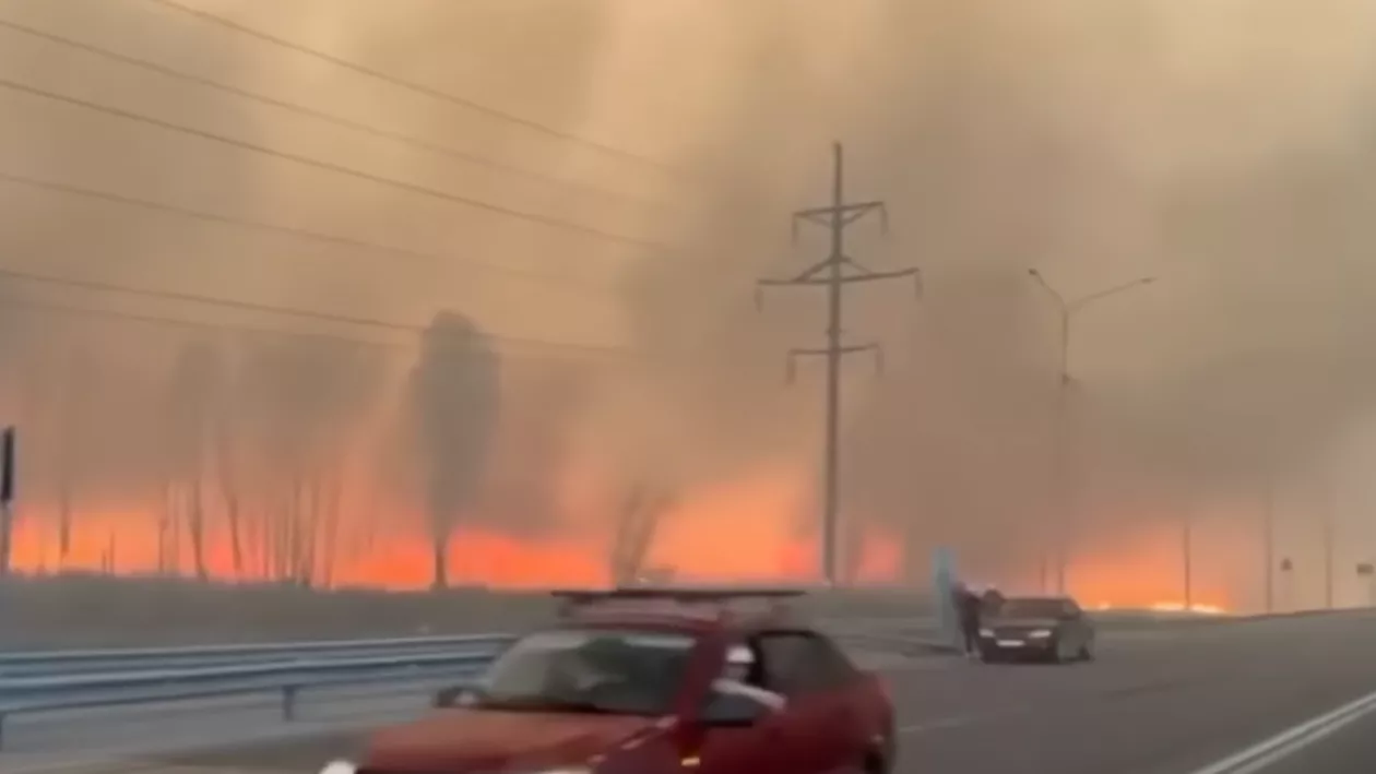 Incendiile de vegetație au făcut ravagii în Rusia / Au fost raportate cel puțin 21 de persoane decedate