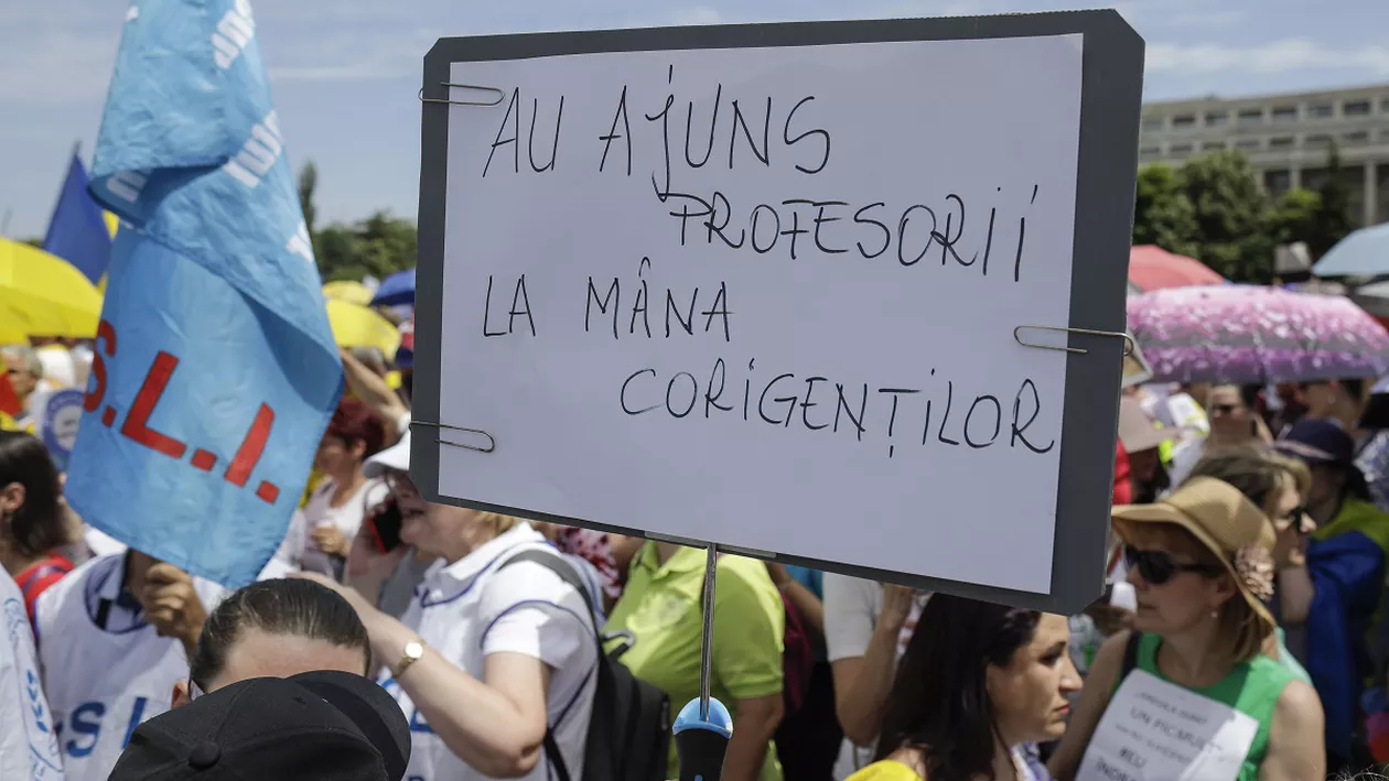 Noi negocieri între învățământ și Guvern. Marius Nistor: Nu cred în promisiuni, nu cred în acorduri, nu cred în memorandumuri. Revendicările salariale să fie puse în aplicare acum (FOTO)