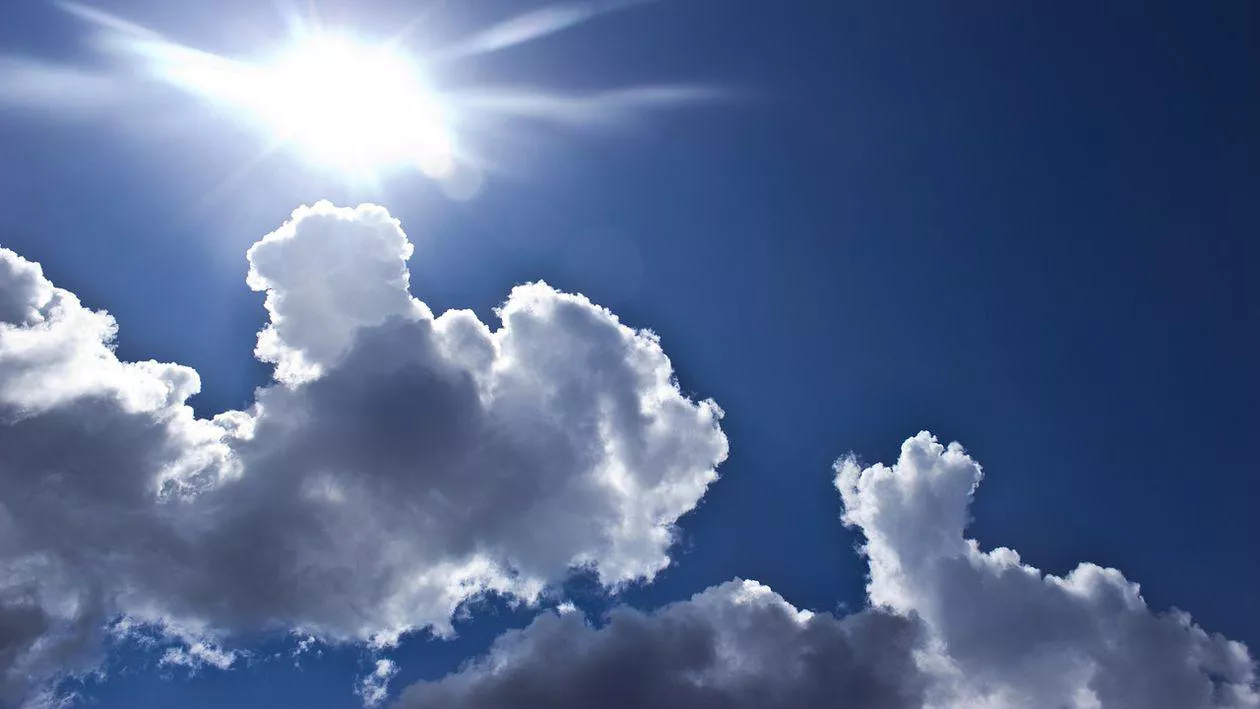 Prognoza meteo pentru sâmbătă, 15 iulie / Caniculă în mare parte din țară, iar șansele de precipitații sunt minime