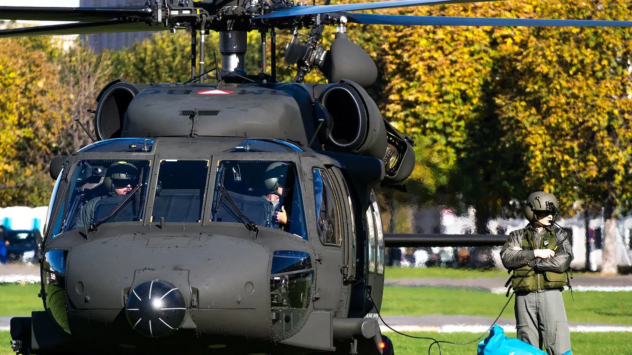 Un centru de întreţinere, reparaţii şi revizie pentru elicoptere Black Hawk ar urma să fie deschis la Bacău