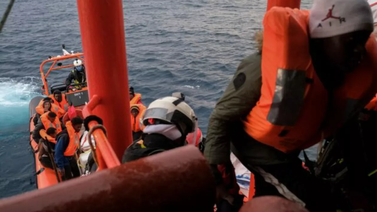 Cel puțin 11 arestați după naufragiul vasului cu migranți din Grecia. 78 de morți și sute de dispăruți