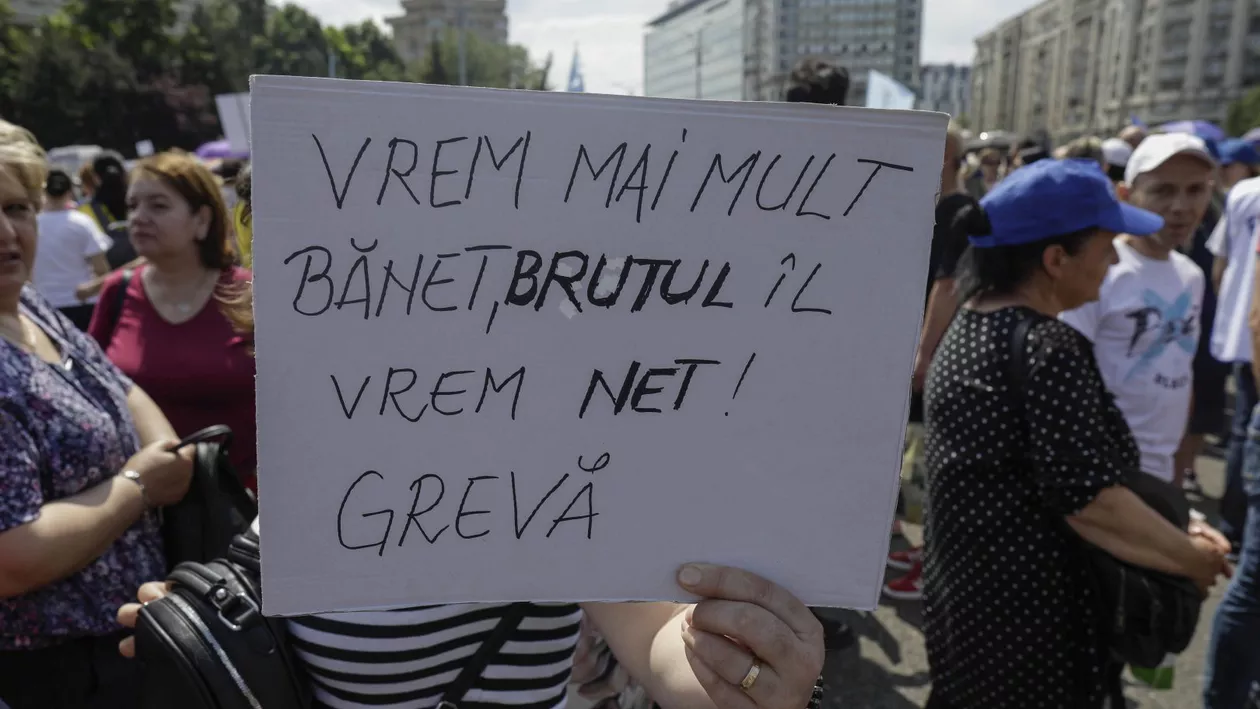 Greva profesorilor intră în a treia săptămână. Care este singura condiție a profesorilor pentru a renunța la proteste