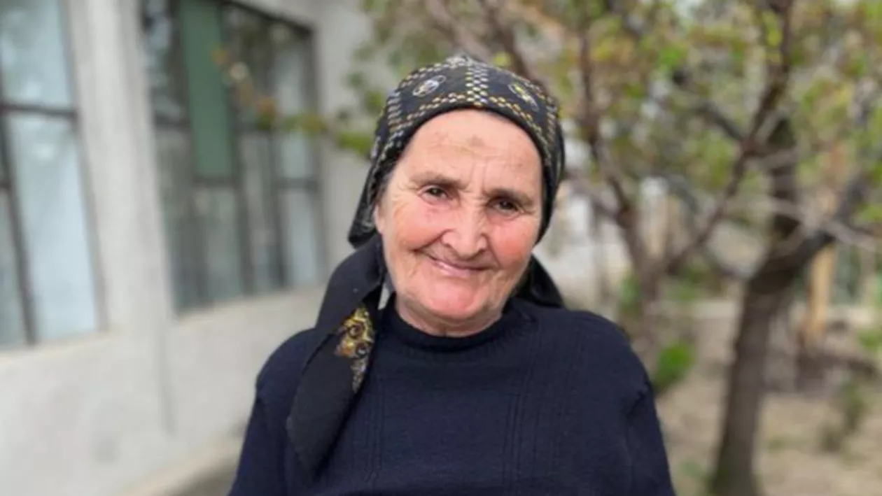 Câți bani face mamaia Gherghina din TikTok și cum a devenit virală. „Mi s-a schimbat viața”