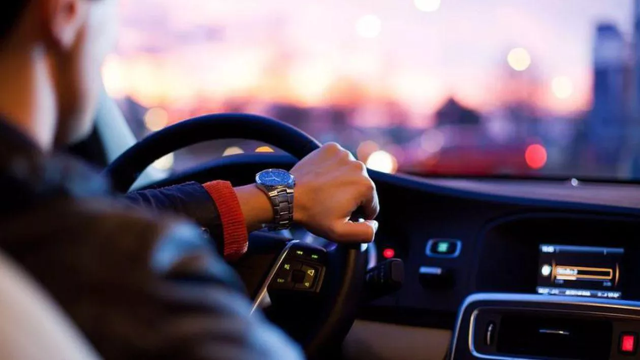Un cunoscut gigant auto concediază 1.900 de angajați