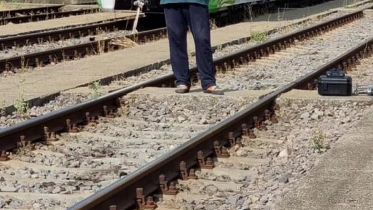 Șină de tramvai ruptă în București. Ștefan Etveș: Problema, de mult ignorată de autorități. Infrastructura STB este foarte, foarte deficitară (VIDEO)