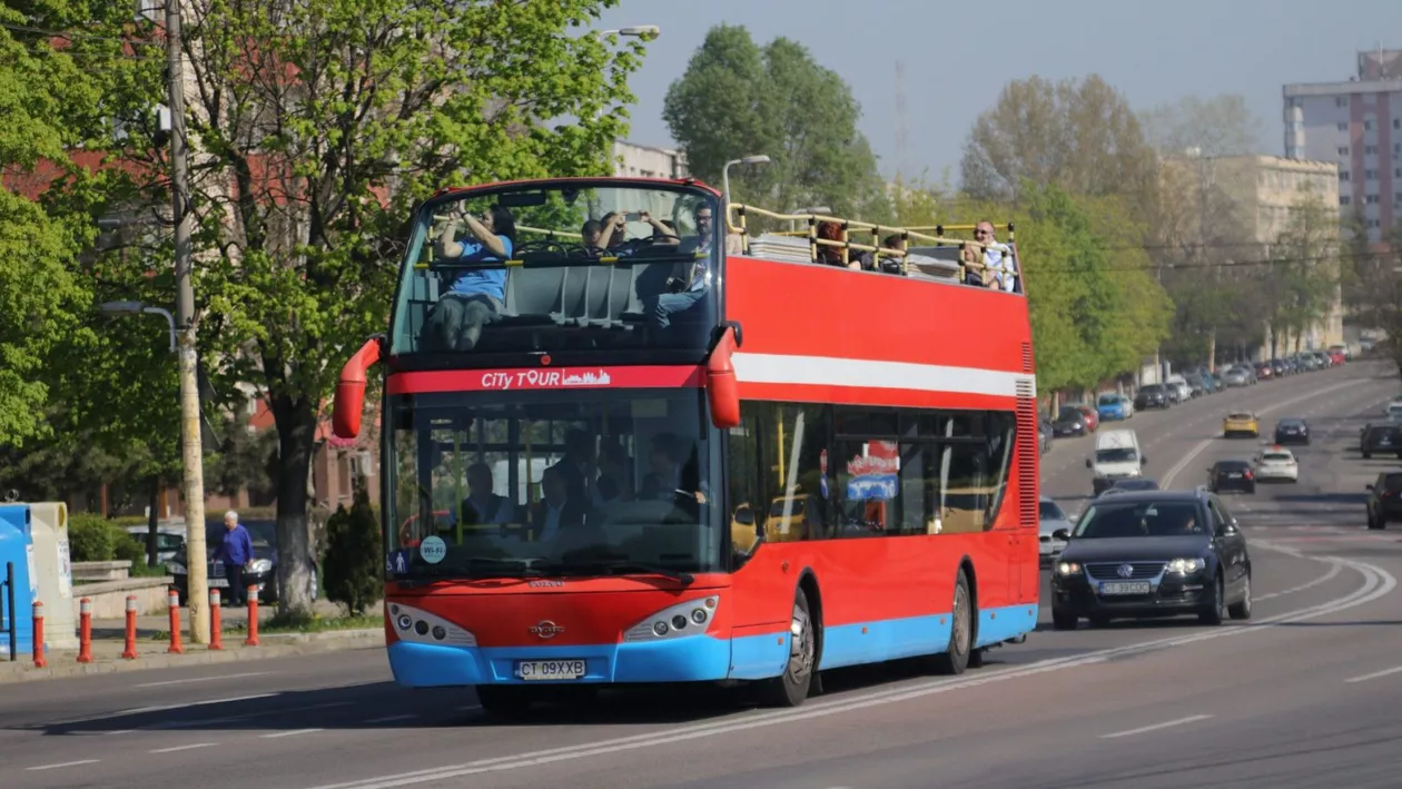 Cât costă un bilet cu autobuzul din Constanța în Mamaia, în luna iulie