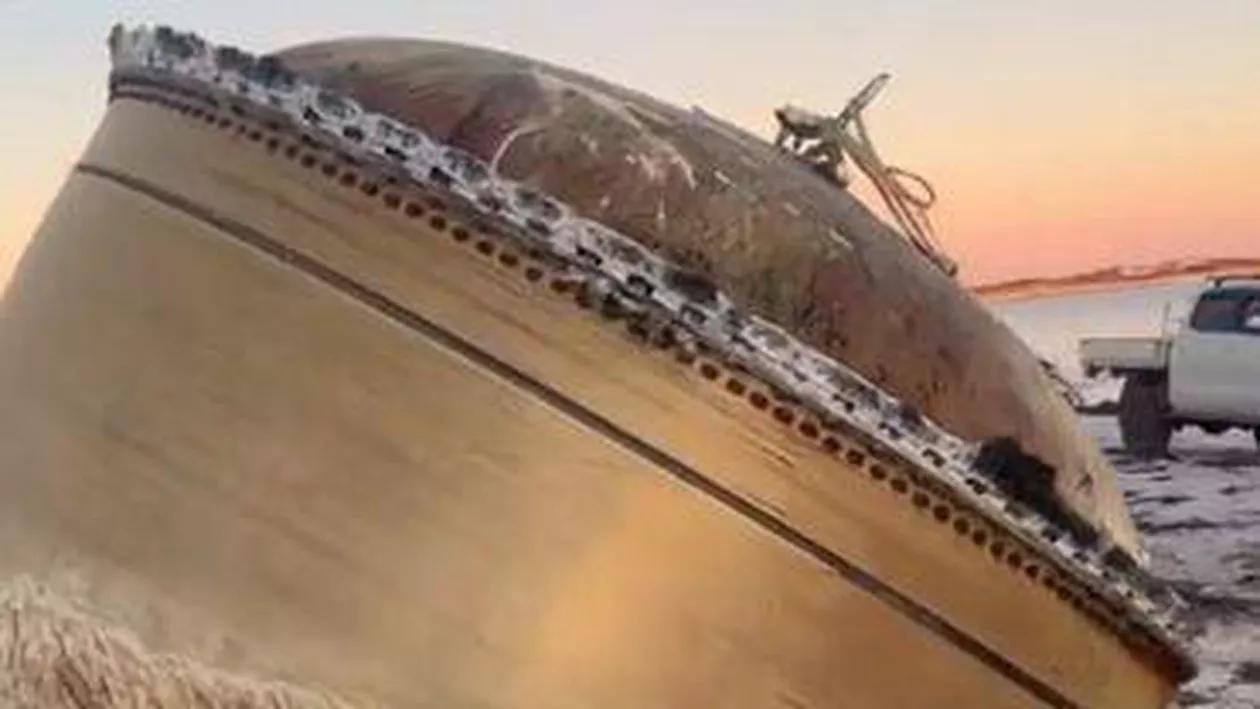 Ce era, de fapt, obiectul descoperit pe o plajă din Australia / Anunțul Agenției Spațiale Australiene