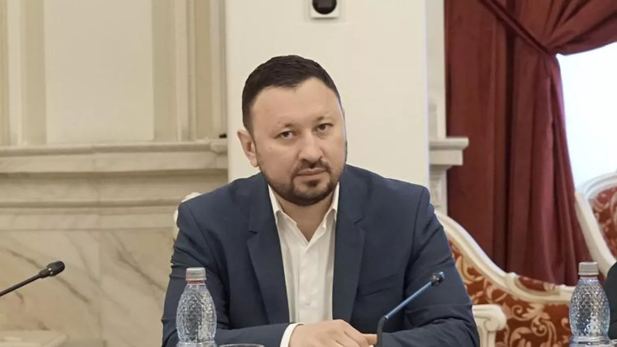 Ministrul Mircea Fechet: În același timp avem și secetă profundă, și cod roșu de ploi / Avem peste 600 de localități cu restricții la folosirea apei. Trebuie să fim extrem de precauți cu modul în care gospodărim resursa de apă (VIDEO)