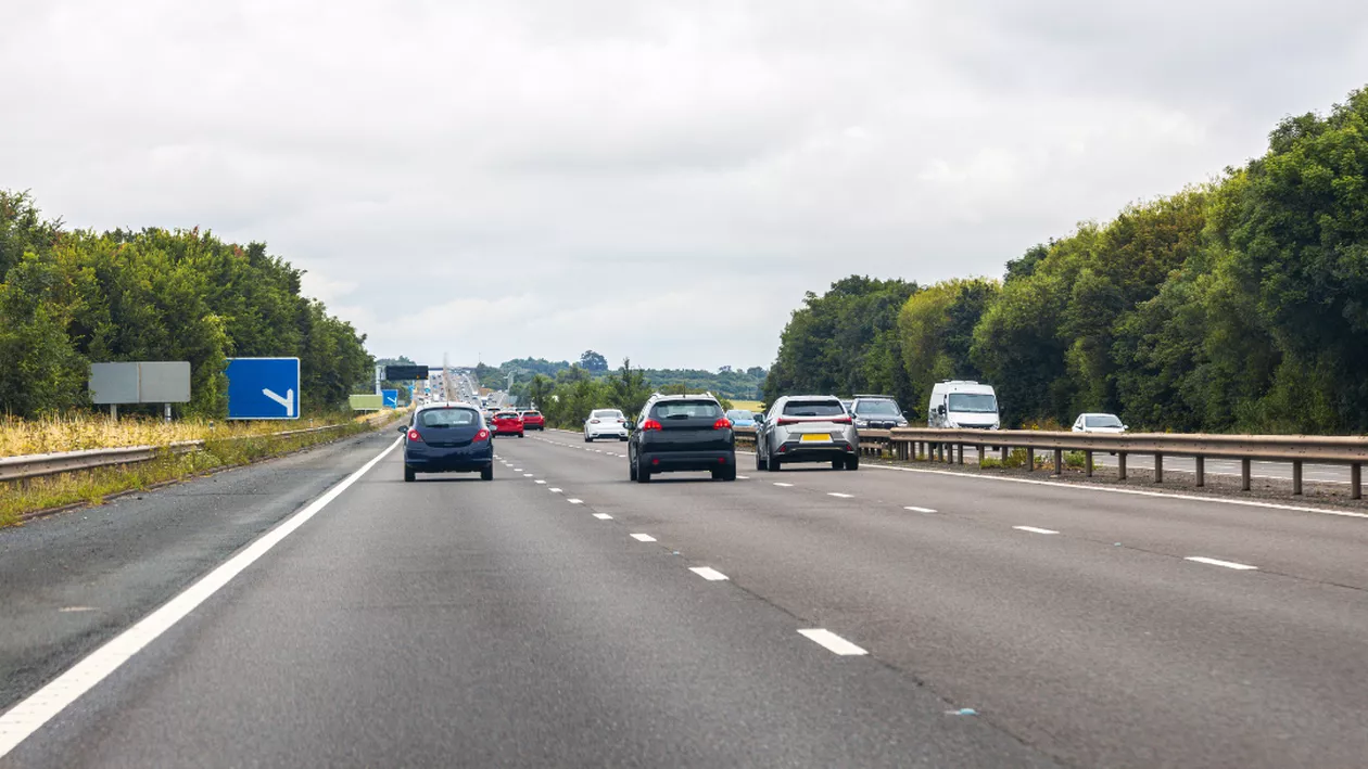 Excursie auto în Ungaria vara: Beneficiile cumpărării online a etichetei electronice de taxă pentru autostradă
