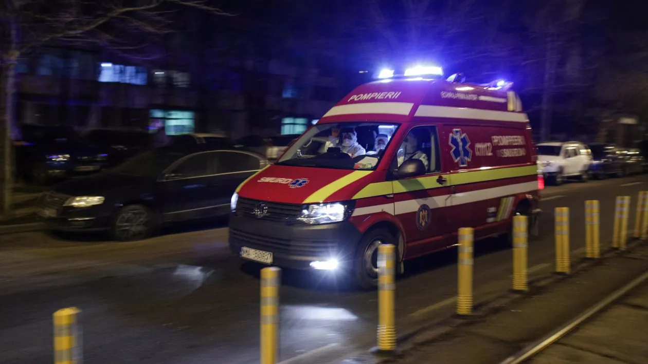 Accident mortal în Bihor. Un bărbat s-a stins din viață după ce căruța în care se afla a fost lovită de un TIR