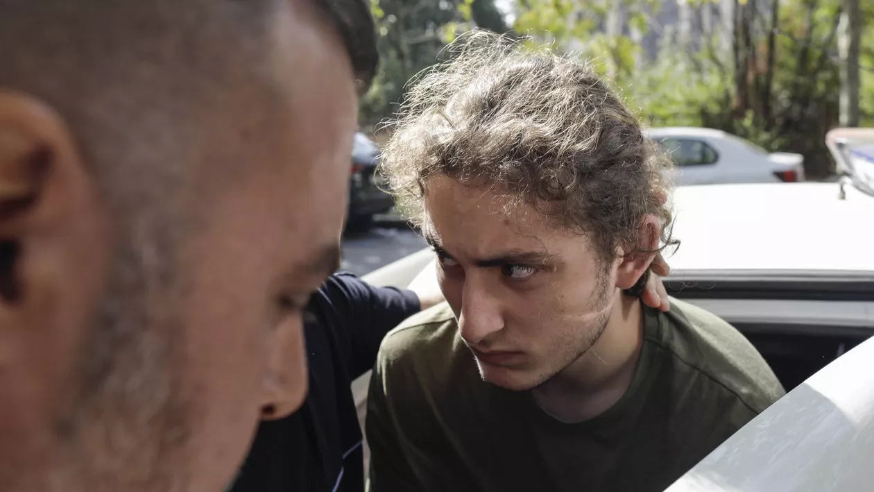 Dealerii de droguri ai lui Vlad Pascu, arestaţi pentru 30 de zile /  Avocată: Sunt băieți serioși. Este exclus ca ei să fi furnizat droguri