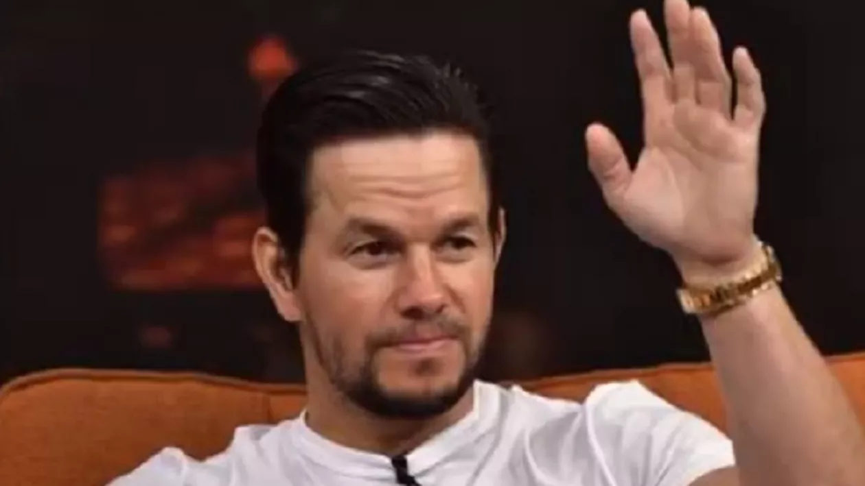 Actorul Mark Wahlberg a devenit producător pentru că se plictisise să tot aștepte să joace rolurile refuzate de Leonardo DiCaprio, Tom Cruise și Brad Pitt