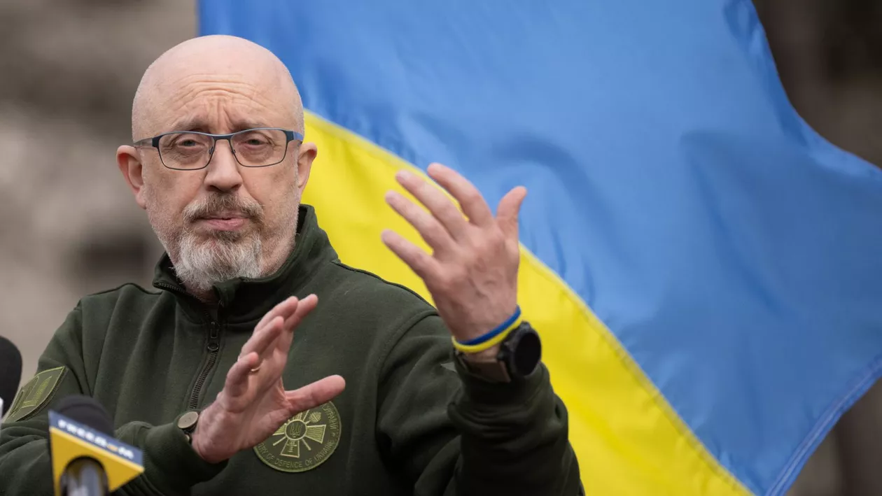 Zelenski îl înlocuieşte pe ministrul Apărării în plină contraofensivă ucraineană: „Cred că avem nevoie de noi abordări” (VIDEO)