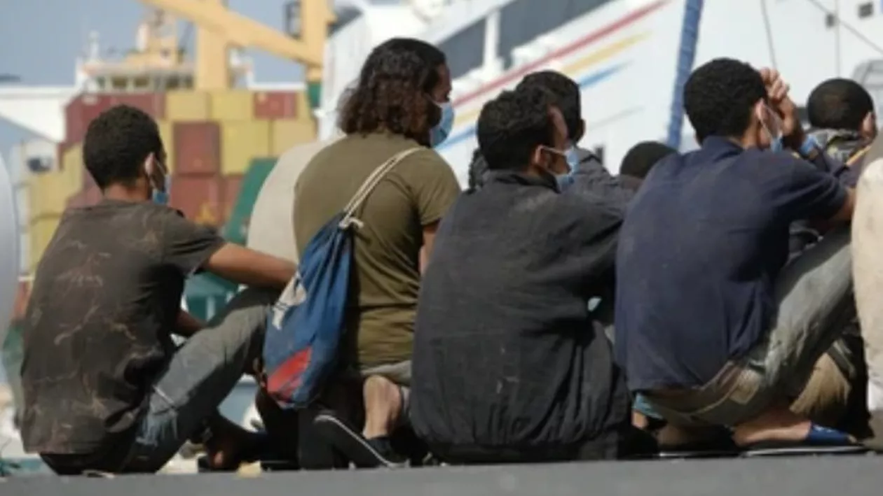 Italia, măsuri drastice împotriva imigranților ilegali, după afluxul de pe Insula Lampedusa