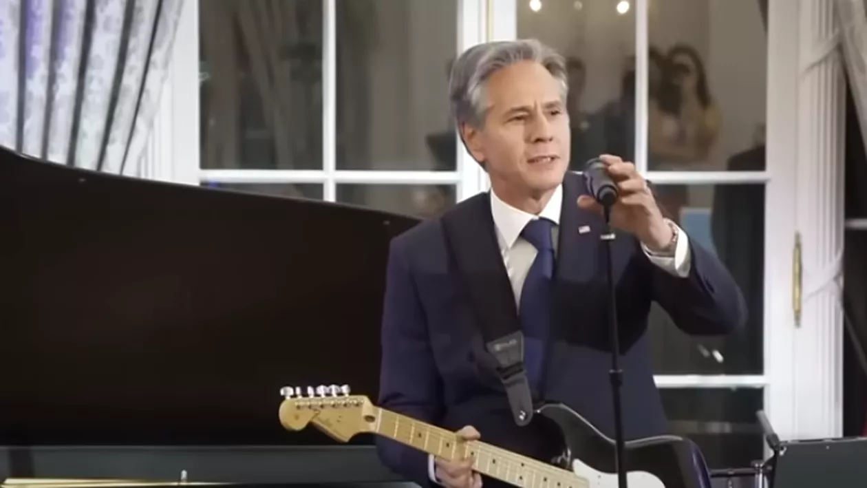 Antony Blinken, secretarul de stat al SUA, surprins într-o ipostază rară: „Dacă asta nu eliberează casa, nu știu ce o va face” (VIDEO)