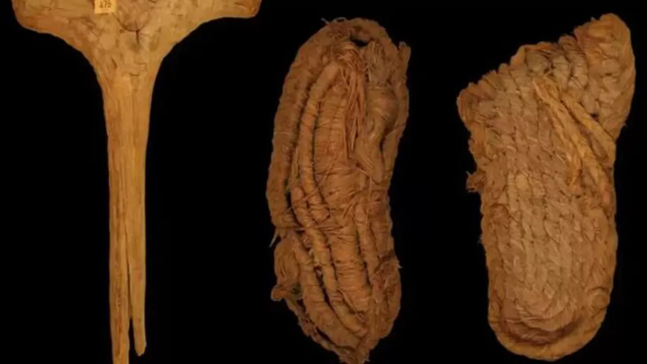 Cel mai vechi pantof din Europa, o sandală țesută din iarbă, descoperit într-o peșteră de lilieci