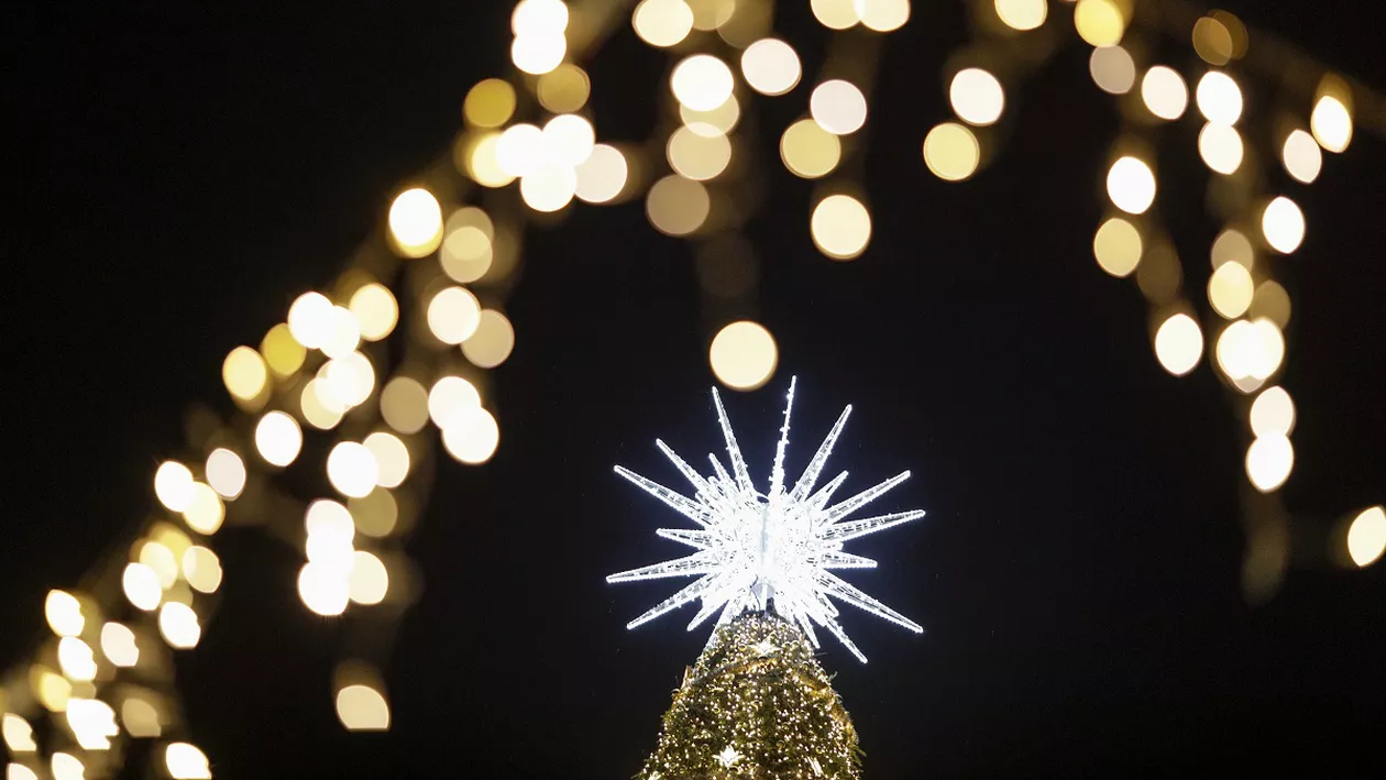 Iluminat festiv record în București. Costuri de trei ori mai mari decât în 2024