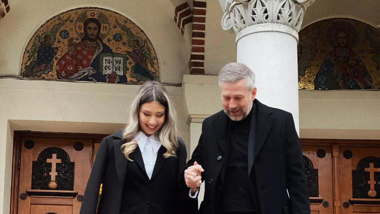 Ce studii are și cu ce se ocupă soția lui Edi Iordănescu. Cei doi au trei copii împreună