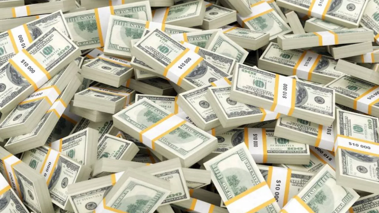 Fox News: Mafia românească montează skimmere pentru carduri la casele de marcat / Venituri de până la 9 milioane de dolari pe lună