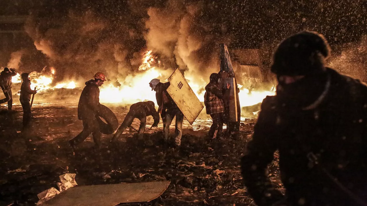 10 ani de la Euromaidan. Rusia spune că revoluția din Ucraina a fost o lovitură de stat sponsorizată de puteri străine și a definit actuala poziție pro-occidentală a țării