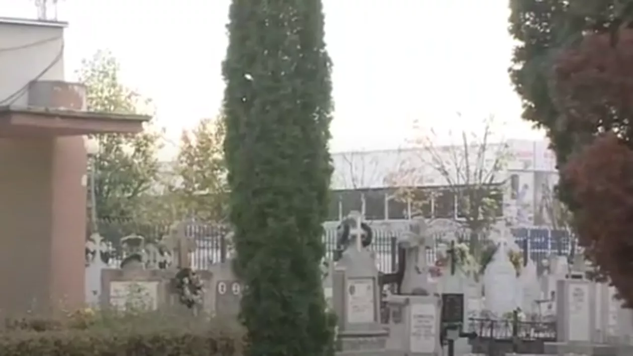 Primarul municipiului Brașov a decis să mute biroul viceprimarului în cimitir