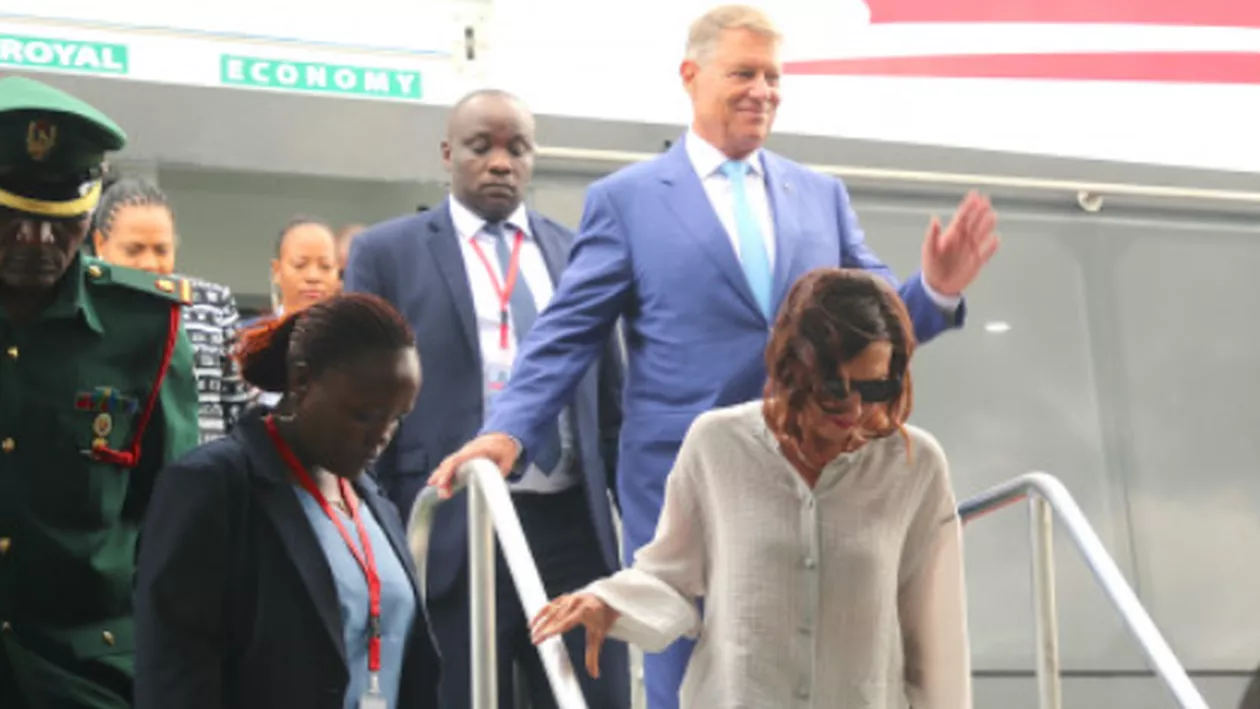 Președintele României și soția sa au ajuns sâmbătă în Zanzibar