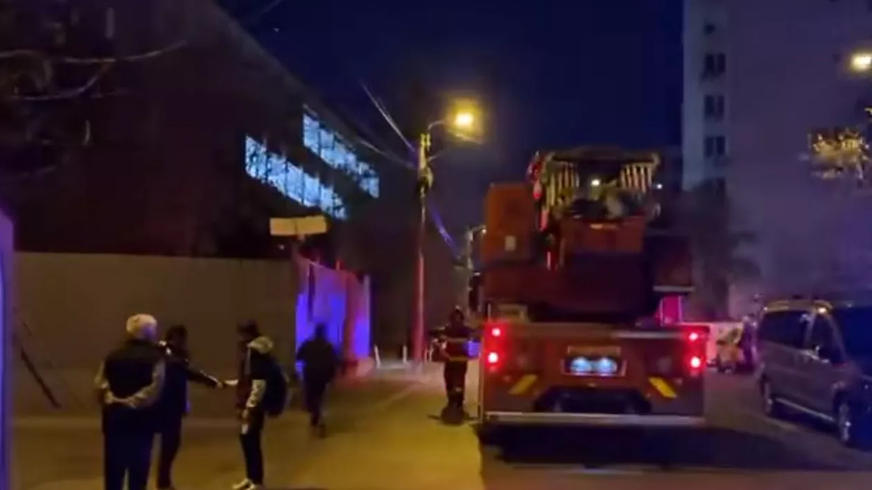 Lucian Judele, viceprimarul USR al Sectorului 3: Un incendiu a izbucnit la o școală unde senzorii de fum sunt dezactivaţi. Va exista oare vreo sancțiune? (VIDEO)