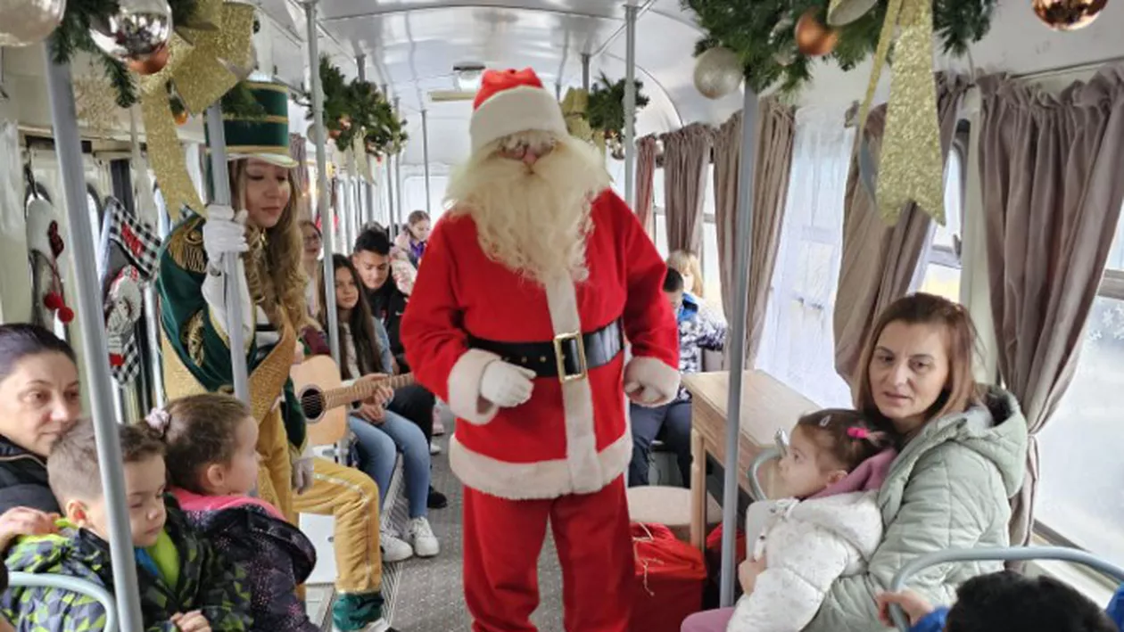 Tramvaiul Poveștilor de Iarnă: STB și DGASPC le oferă copiilor din medii defavorizate o călătorie plină de surprize