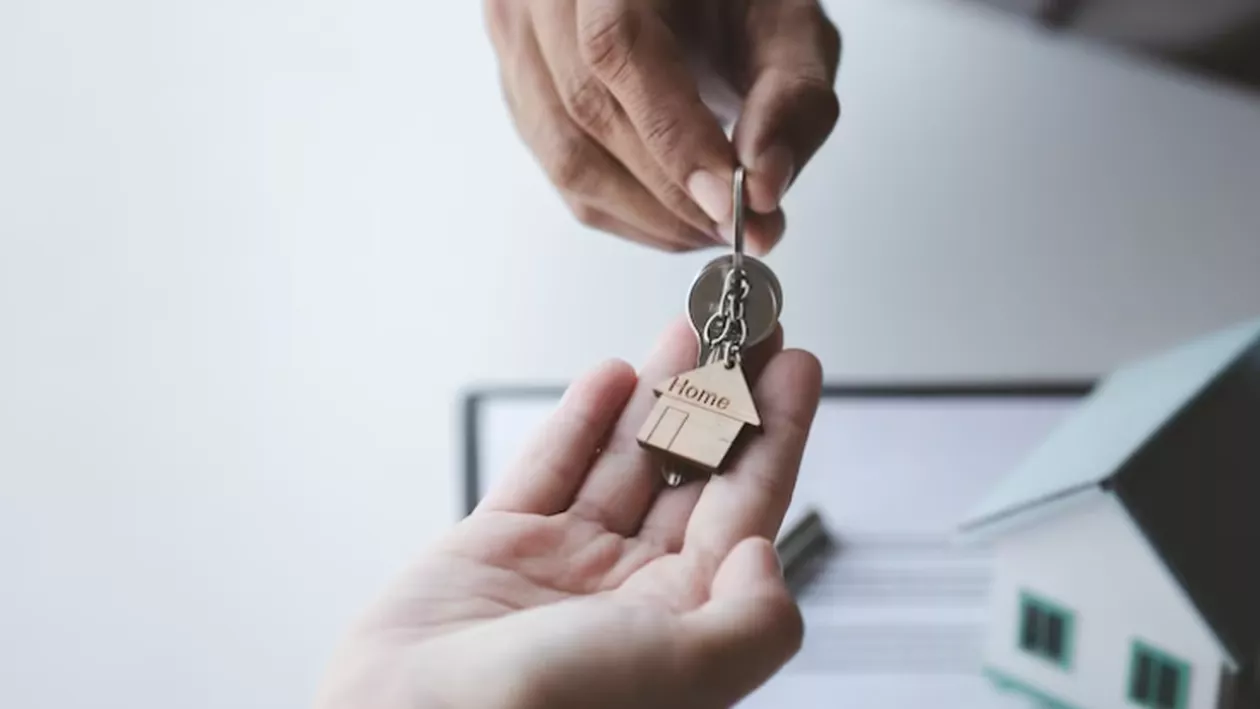 Locul din România în care poţi cumpăra o casă cu trei camere cu doar 8.500 de euro