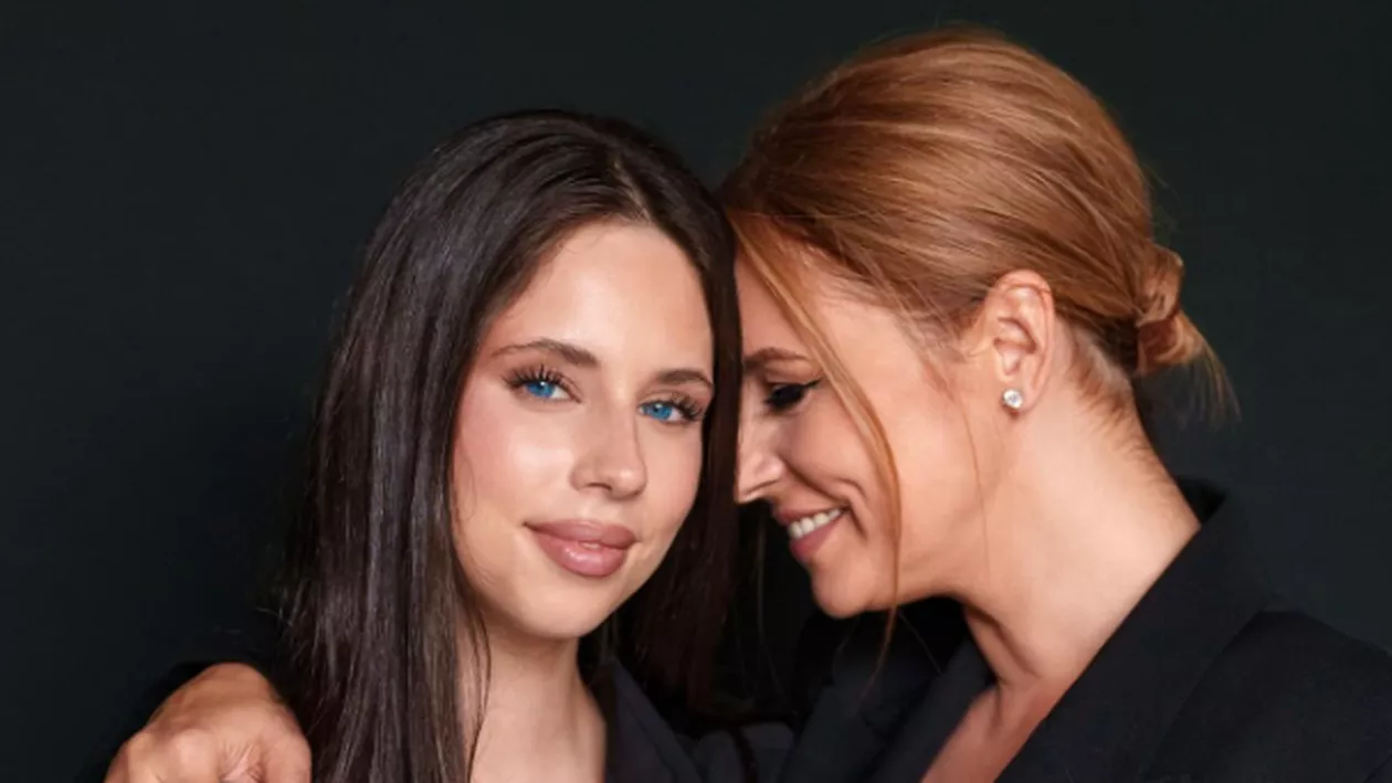 Andreea Marin și Violeta Bănică, din nou împreună. Ce a povestit fosta prezentatoare TV despre revederea cu fiica ei: „I-am mirosit părul prin somn”