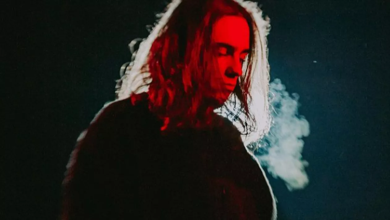 Un trapper din București, reținut după ce și-a agresat iubita. Acesta i-a smuls o unghie