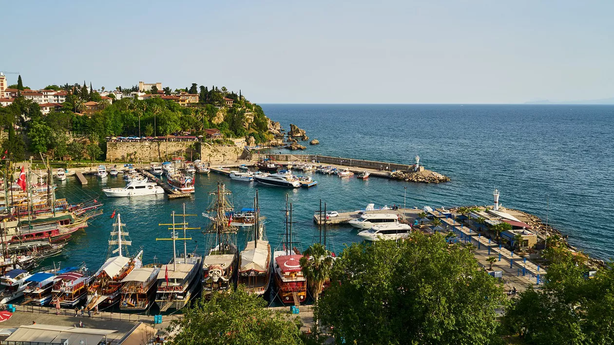 Preparatele delicioase pe care le poți savura în timpul unui sejur în Antalya!