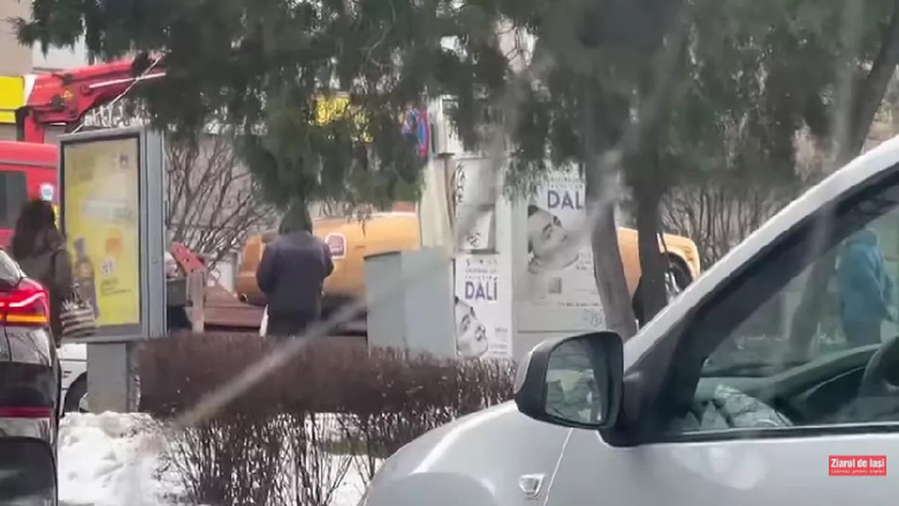 Afaceristul din Iași care mergea cu Rolls Royce-ul decapotat prin ger a fost reținut și a rămas fără mașina de lux