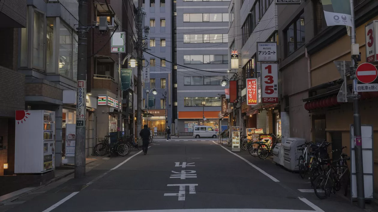 Japonia construiește buncăre pentru locuitorii din Tokyo, în contextul creșterii amenințărilor de siguranță