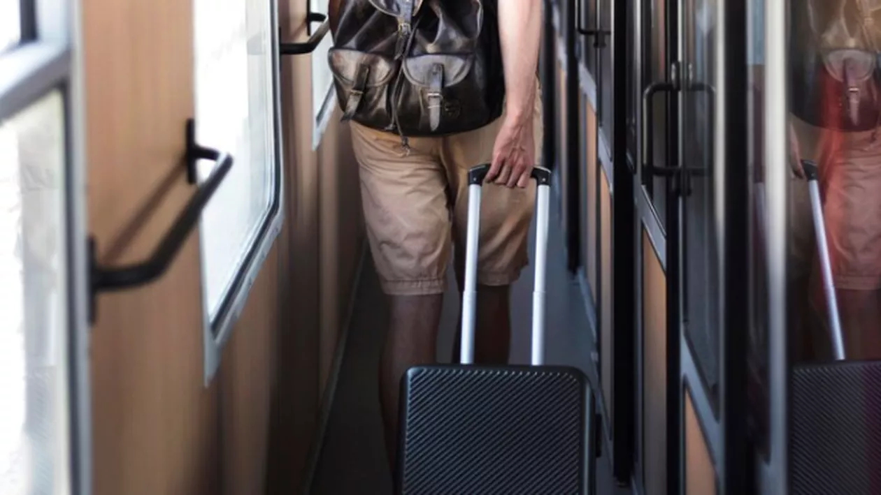 Trenurile Soarelui, o variantă bună pentru a scăpa de traficul intens. Cât costă și cât durează un drum București - Constanța