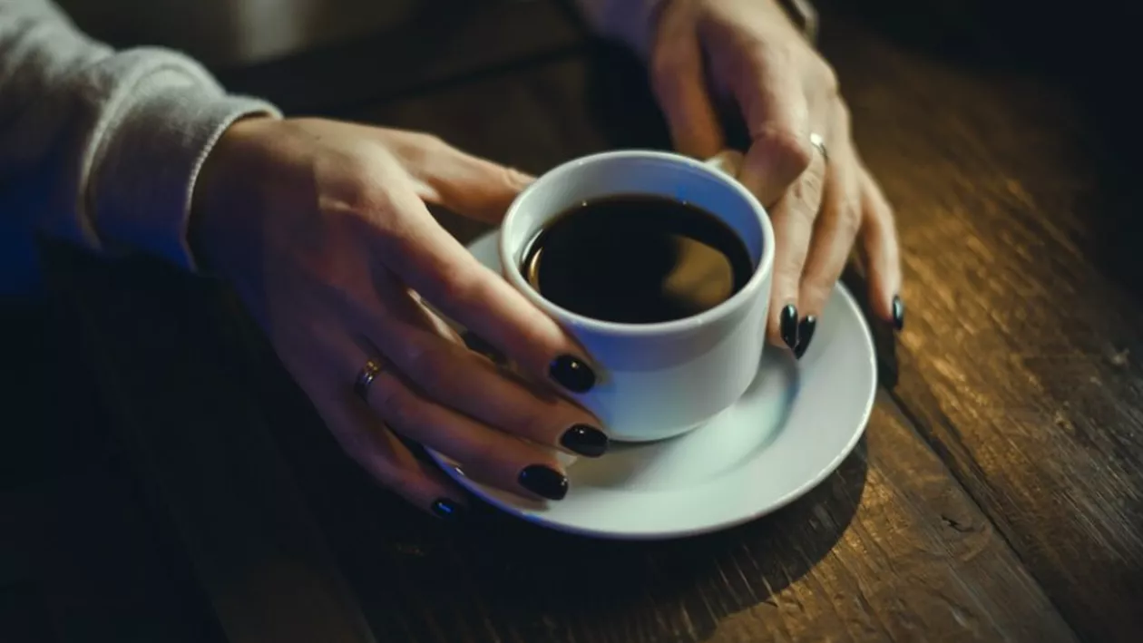 Când trebuie să bem, de fapt, ultima cafea din zi. Greșeala pe care o face toată lumea